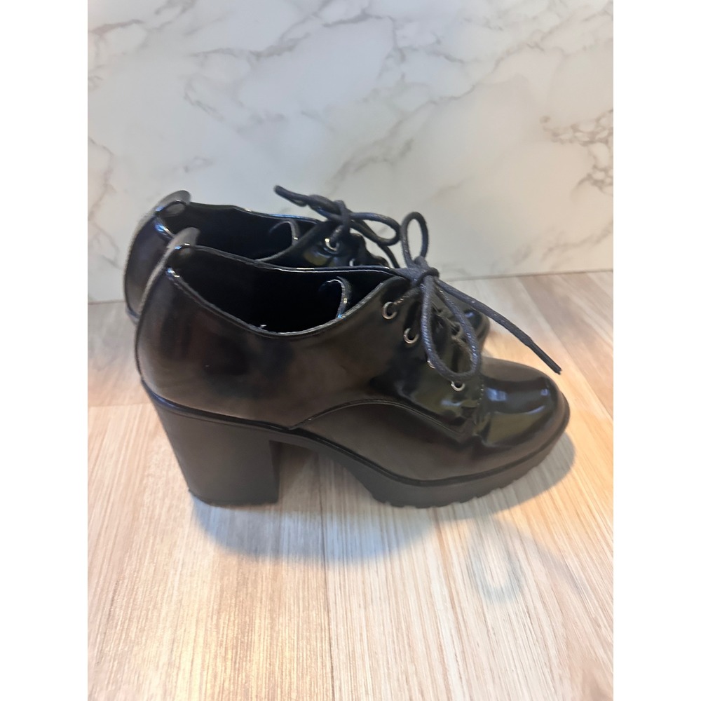 Top Moda Women's Black Platform Heel Lug Sole Lace Up Ankle Boots - Picture 5 of 7